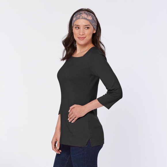 Duluth Trading Co Tops - Women's Longtail T 3/4 Sleeve Tunic
Black Size S